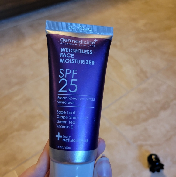 Face Makeup Set - Picture 2 of 4